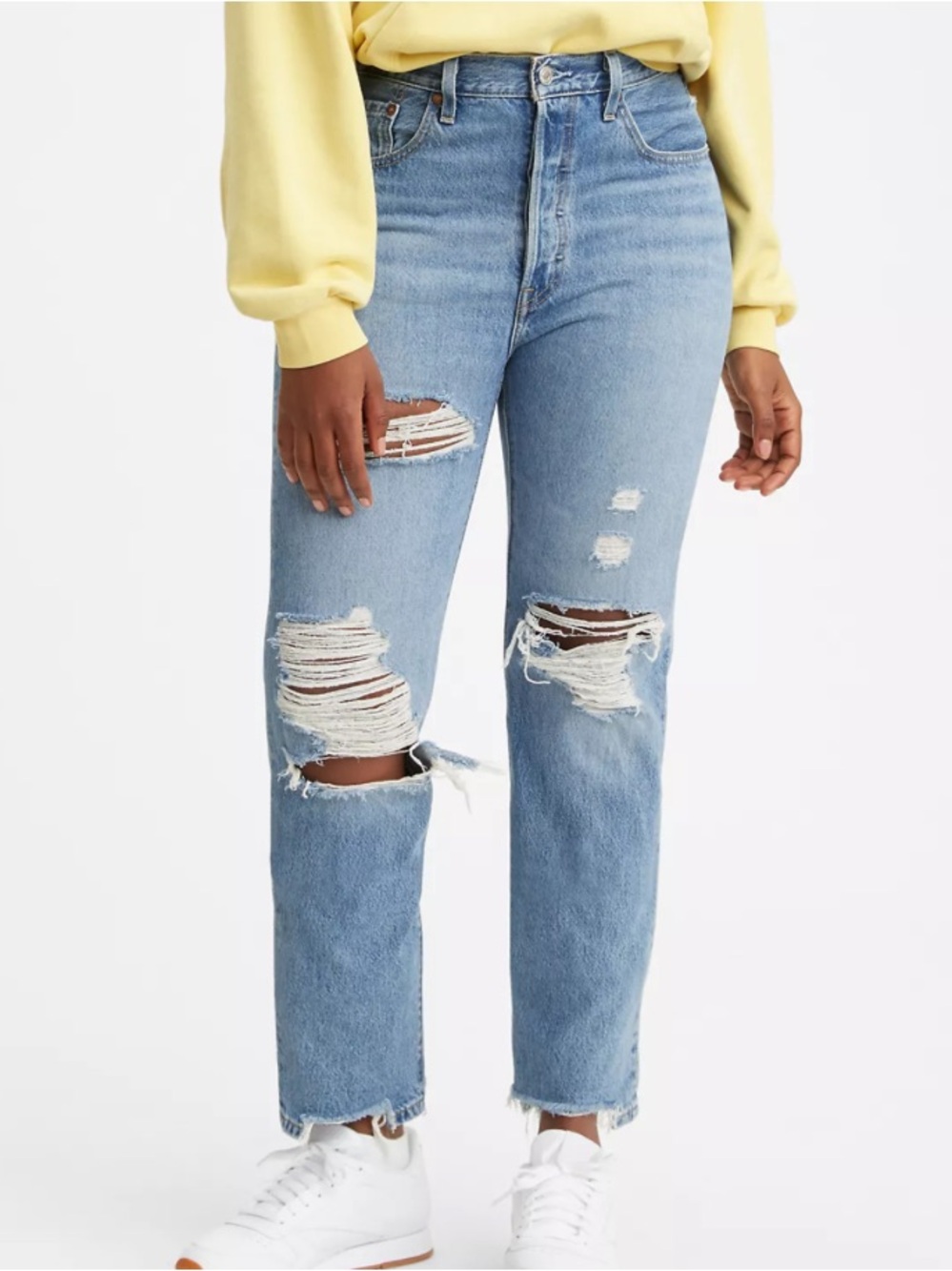 Levi’s 501 distressed blue straight leg pants size 25